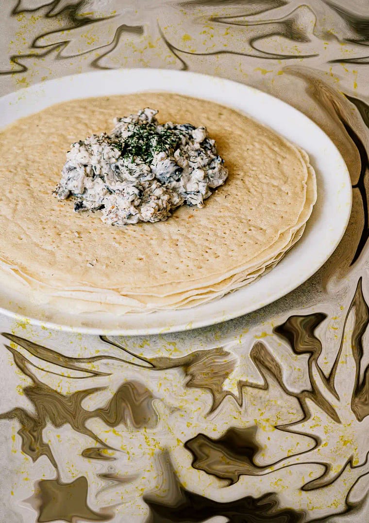 Crepes salados rellenos de setas y tofu 